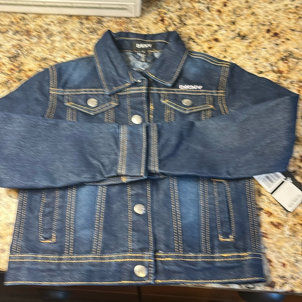 NWT DKNY Jean Jacket Size 5 Indigo Wash